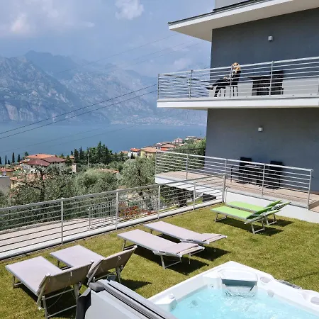 Luxury Apartments Natura Malcesine Exterior foto